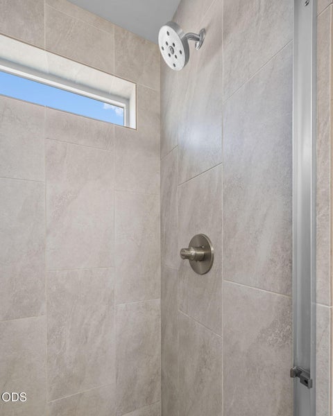 Tiny photo for 4395 SW 36th Street, Redmond, OR 97756 (MLS # 220229934)