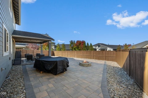 Tiny photo for 4395 SW 36th Street, Redmond, OR 97756 (MLS # 220229934)