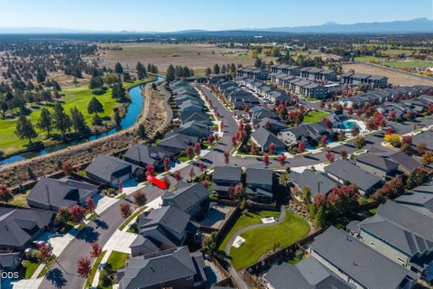 Tiny photo for 4395 SW 36th Street, Redmond, OR 97756 (MLS # 220229934)