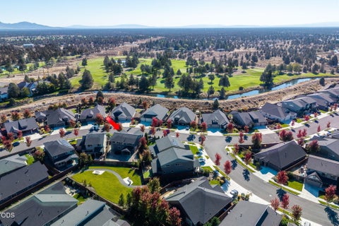 Tiny photo for 4395 SW 36th Street, Redmond, OR 97756 (MLS # 220229934)