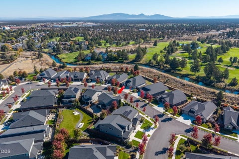 Tiny photo for 4395 SW 36th Street, Redmond, OR 97756 (MLS # 220229934)