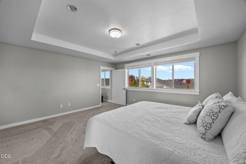 Tiny photo for 4395 SW 36th Street, Redmond, OR 97756 (MLS # 220229934)