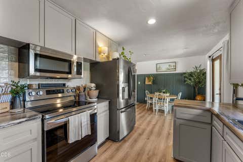 Tiny photo for 1310 SE Perry Street, Grants Pass, OR 97526 (MLS # 220227204)