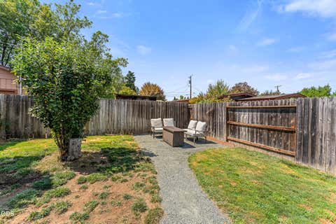 Tiny photo for 1310 SE Perry Street, Grants Pass, OR 97526 (MLS # 220227204)