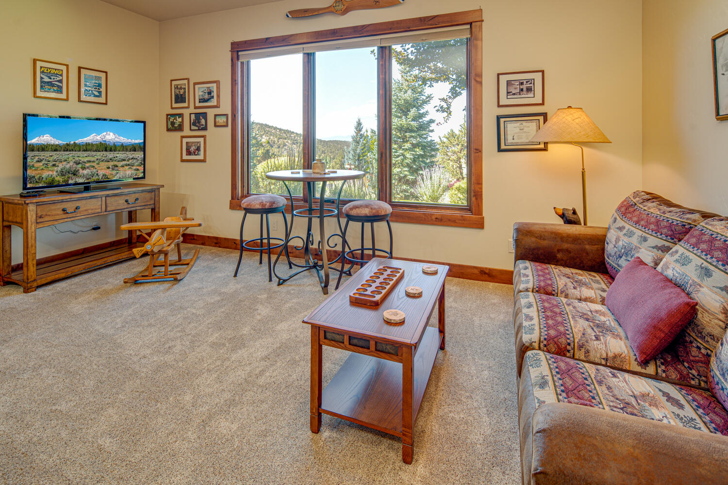 Eagle Crest - Residential