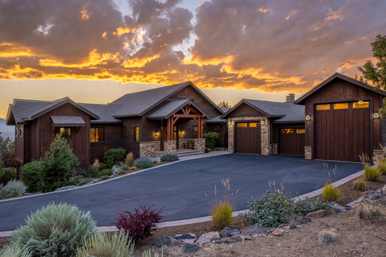 Eagle Crest - Residential