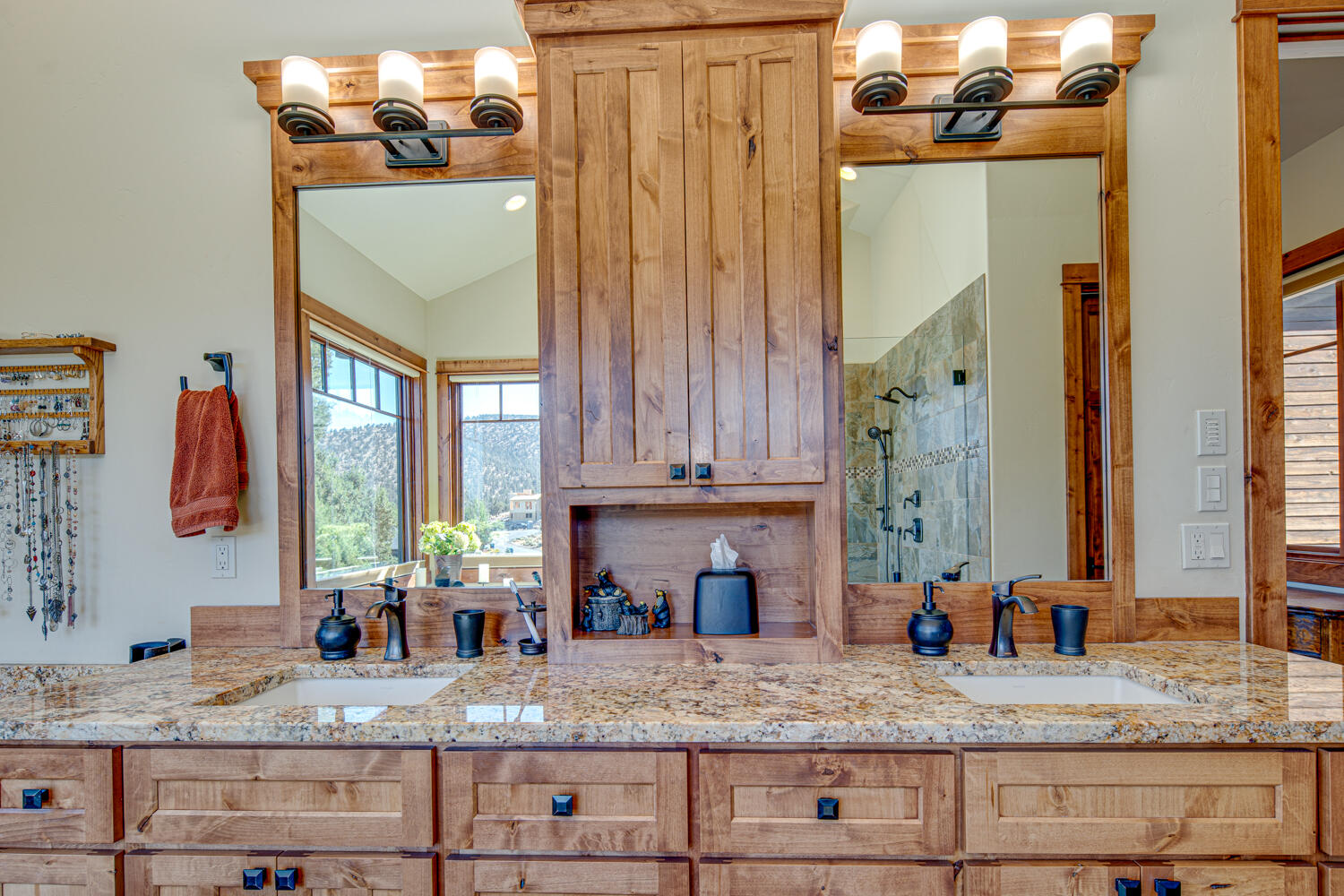 Eagle Crest - Residential