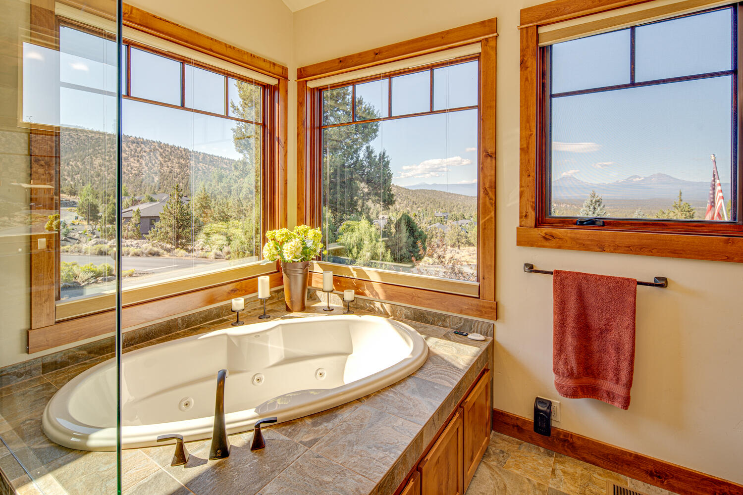 Eagle Crest - Residential