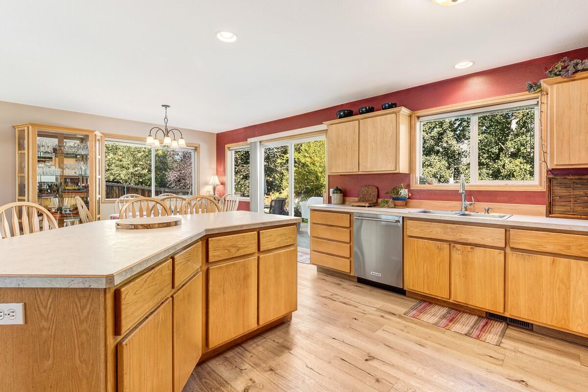 Mtn Peaks - Residential