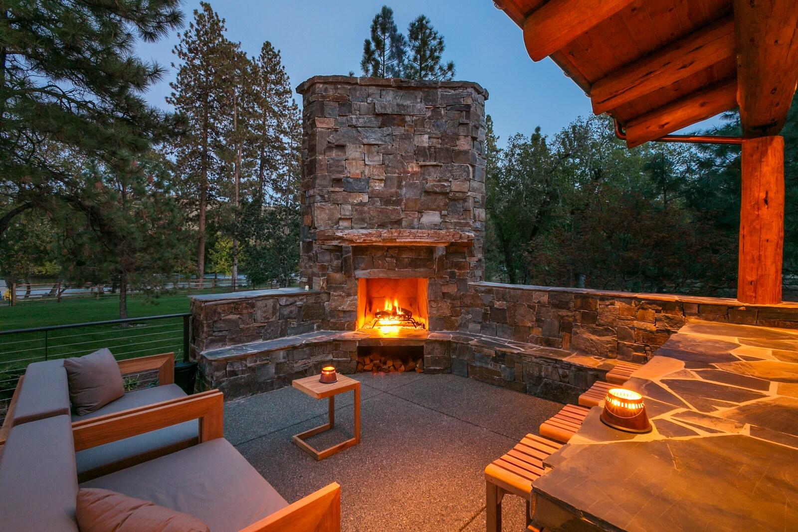6301 Crater Lake Highway