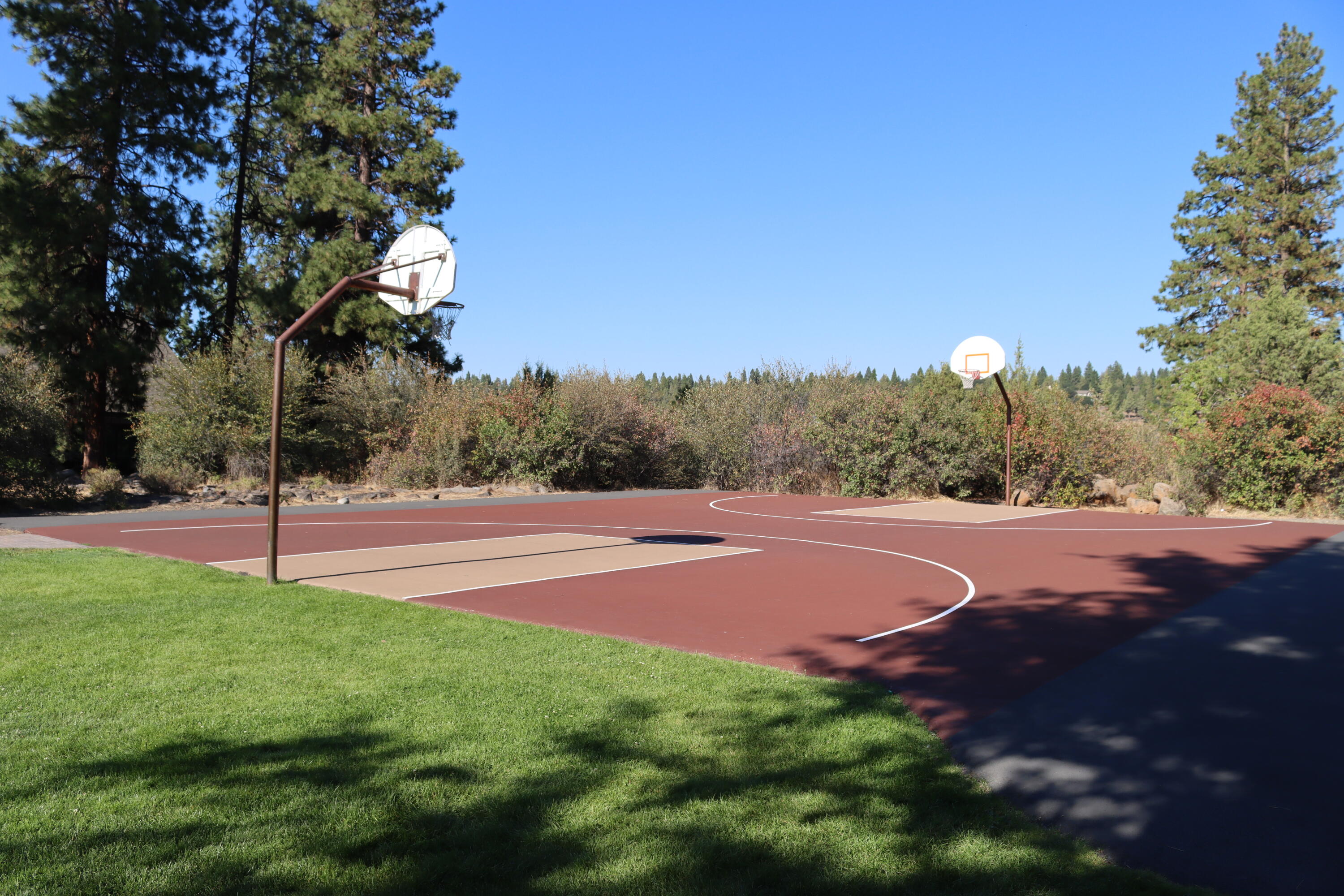 Running YResort - Land