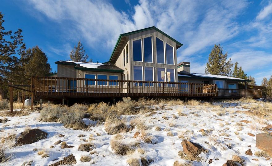 Breathtaking unobstructed views of the Cascade Mountains & Whychus Creek. Wildlife regularly on the property. Eagles soar along canyon rim just off rear deck. 7 miles from downtown Sisters. Nearby golf courses and desirable Sisters School District. Home was custom built for Peter Storton. Cedar siding, natural pine floors, tile, slate and other custom finishes. Loft library, butlers pantry and lots of windows for natural light and spectacular views. Rare On-the-rim property, built to impress.