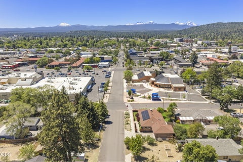 Tiny photo for 408 NE Hawthorne Avenue, Bend, OR 97701 (MLS # 220223745)