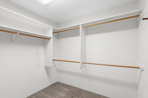 Tiny photo for 133 Kingsgate Way, Grants Pass, OR 97527 (MLS # 220219640)