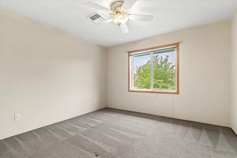 Tiny photo for 133 Kingsgate Way, Grants Pass, OR 97527 (MLS # 220219640)
