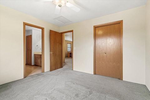 Tiny photo for 133 Kingsgate Way, Grants Pass, OR 97527 (MLS # 220219640)