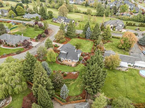 Tiny photo for 133 Kingsgate Way, Grants Pass, OR 97527 (MLS # 220219640)