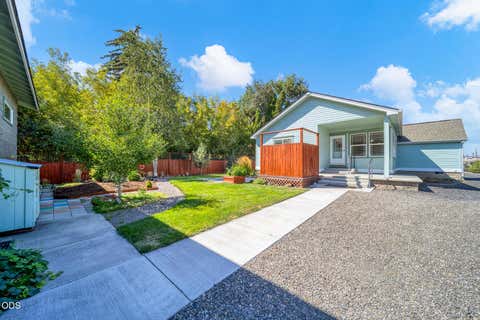 Tiny photo for 143 SW Beaver Street, Prineville, OR 97754 (MLS # 220227057)