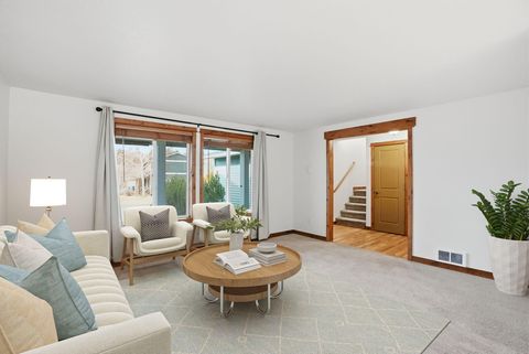 Tiny photo for 2500 NW Summerhill Drive, Bend, OR 97703 (MLS # 220215176)