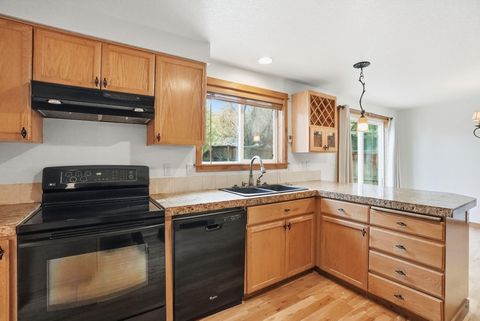 Tiny photo for 2500 NW Summerhill Drive, Bend, OR 97703 (MLS # 220215176)