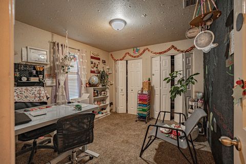 Tiny photo for 1672 SW Waterstone Drive, Grants Pass, OR 97527 (MLS # 220213030)