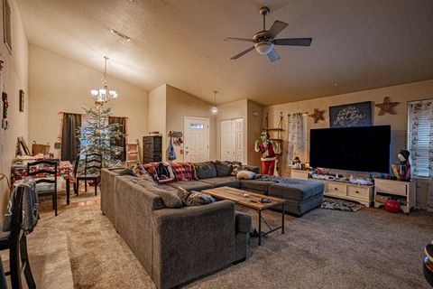 Tiny photo for 1672 SW Waterstone Drive, Grants Pass, OR 97527 (MLS # 220213030)