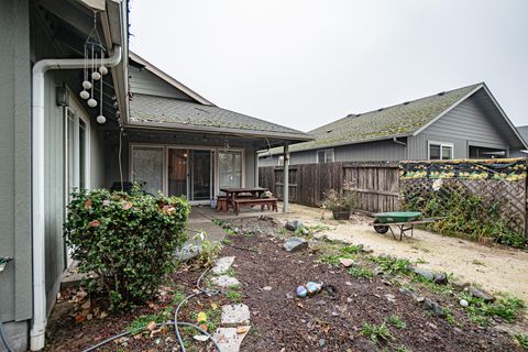 Tiny photo for 1672 SW Waterstone Drive, Grants Pass, OR 97527 (MLS # 220213030)