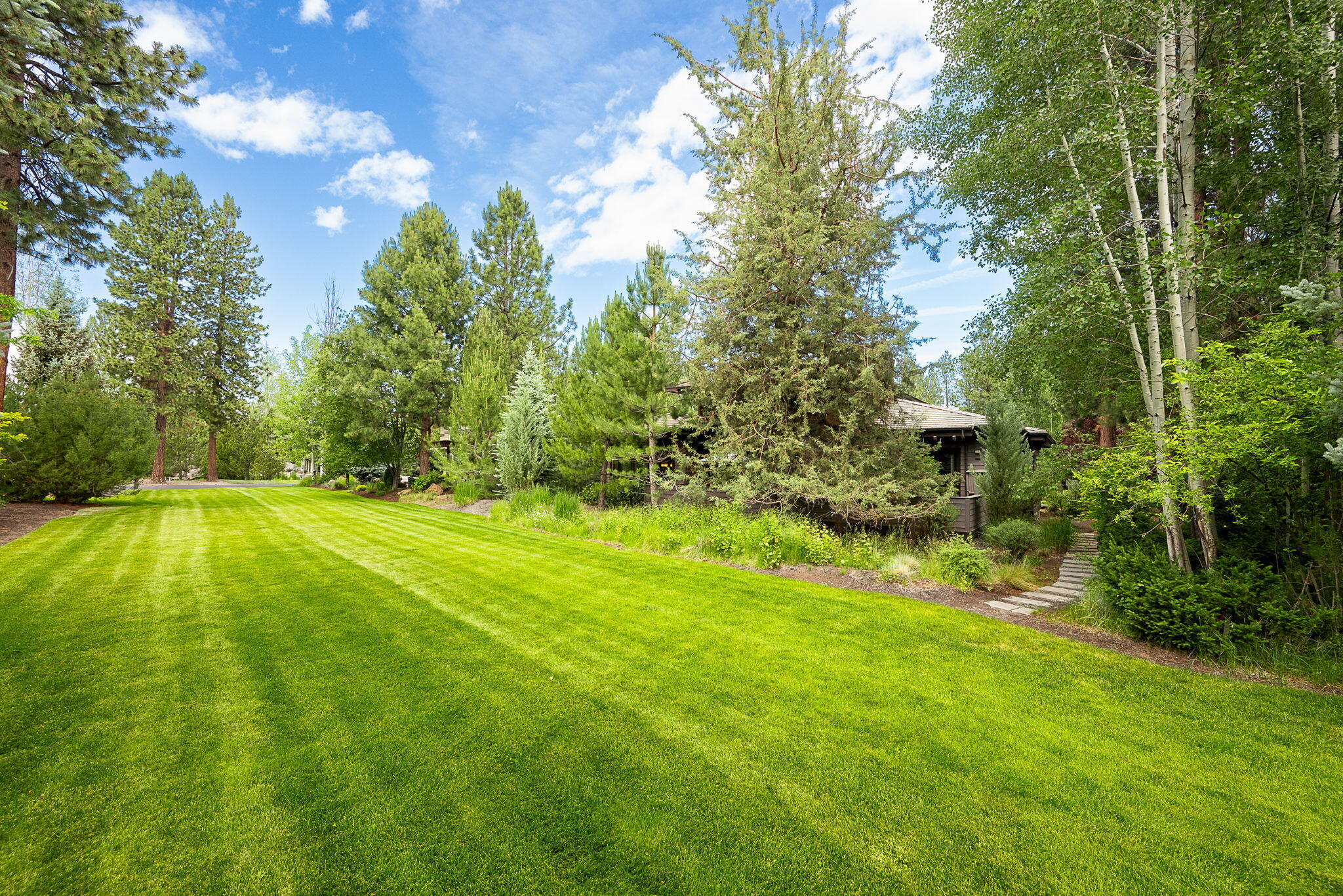 Broken Top - Residential