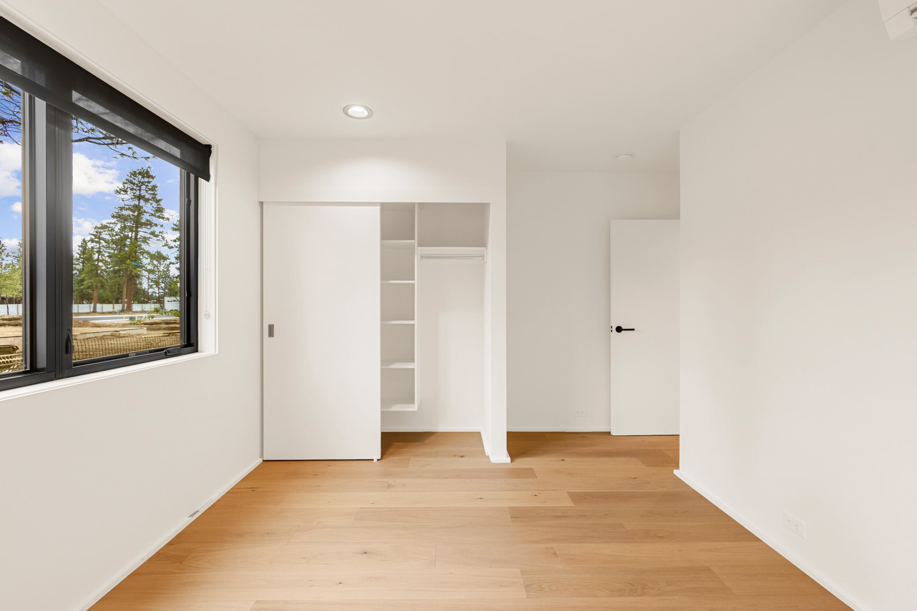 Sisters Woodlands - Residential