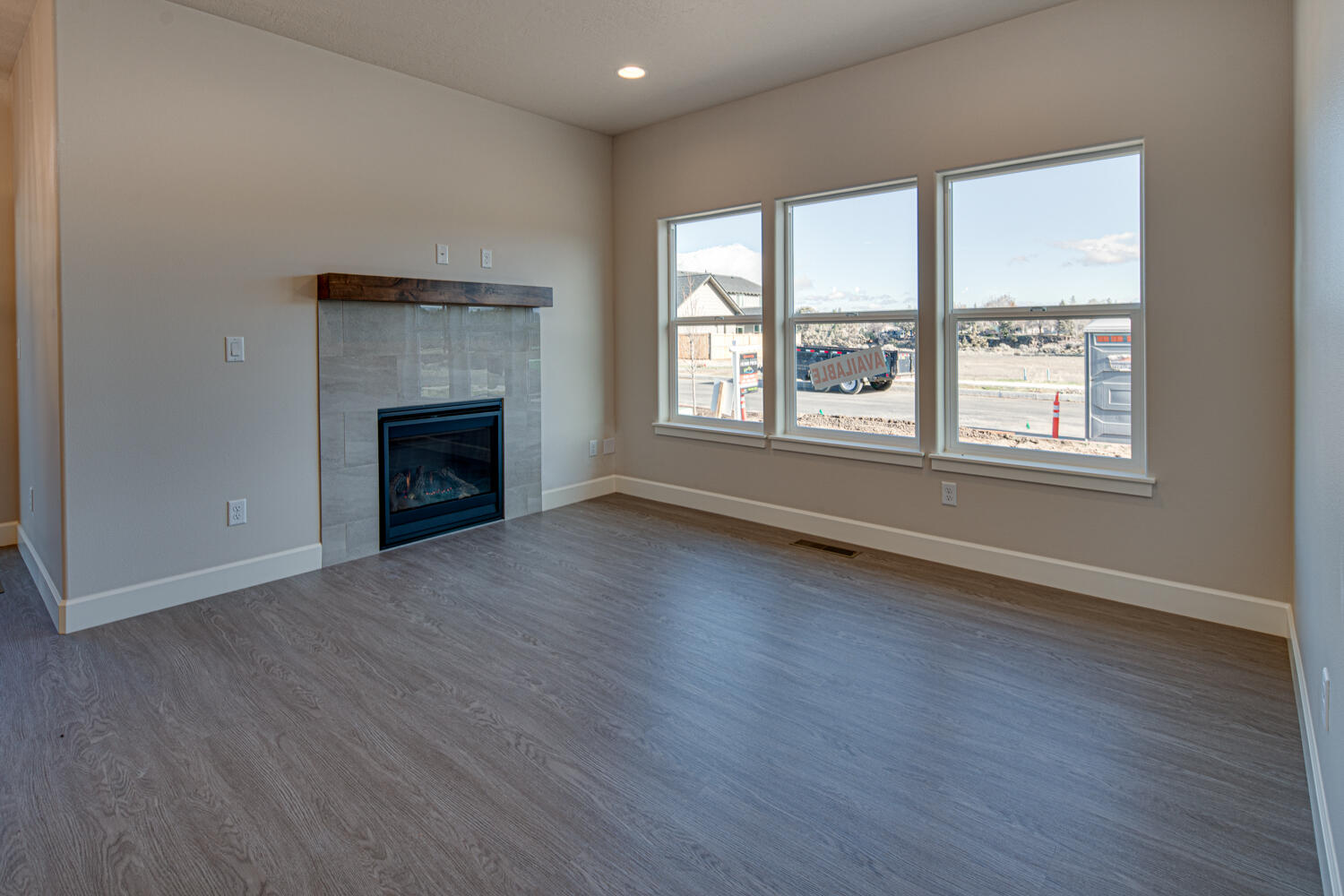 Canyon Rim Village - Residential