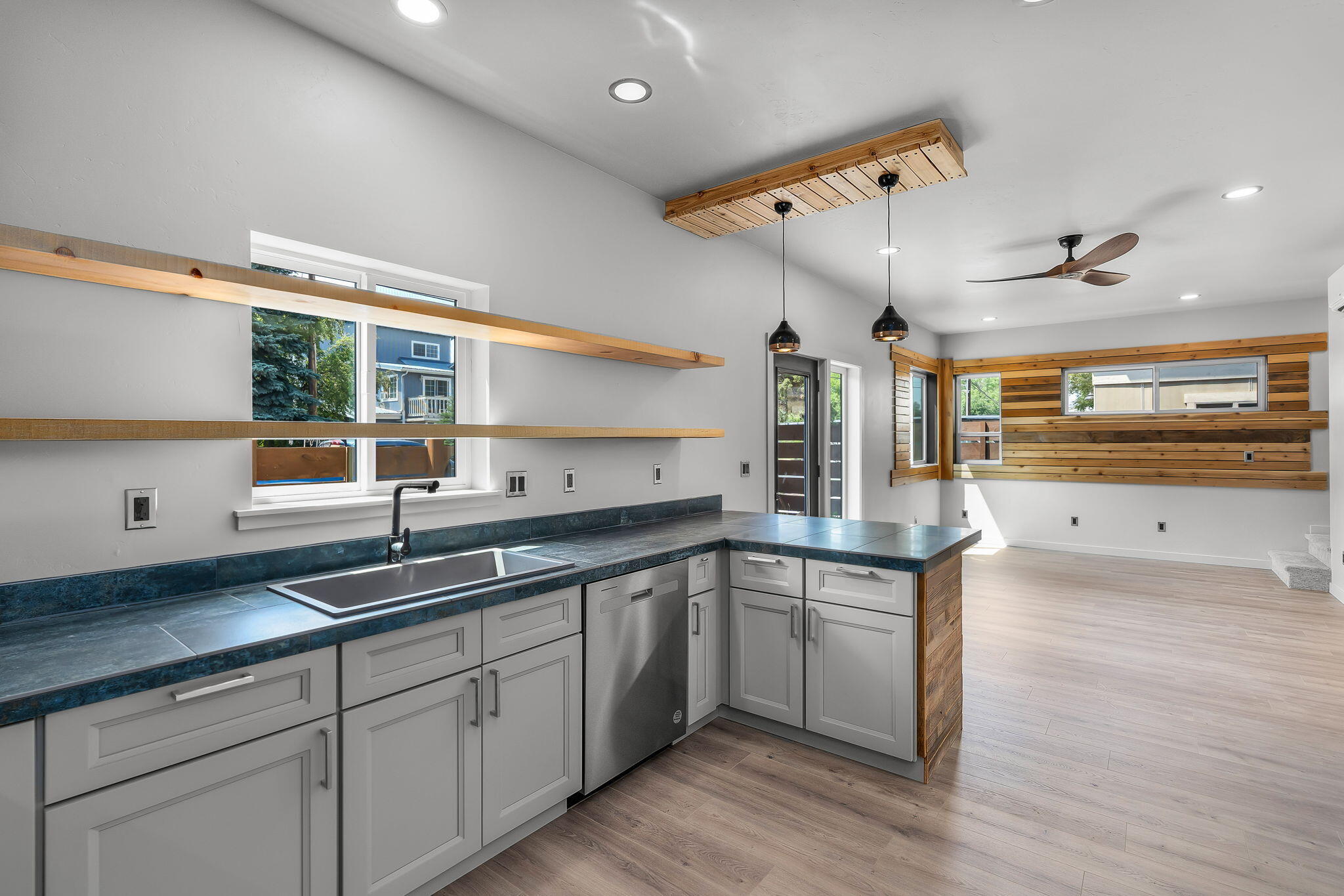 Keystone Terrace - Residential Income