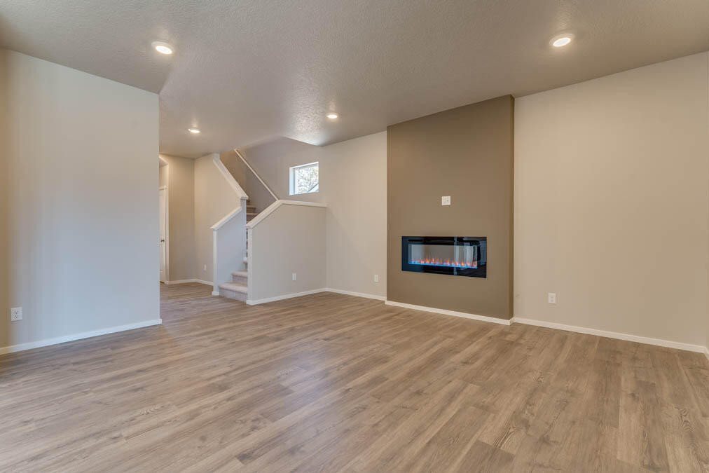 Ironhorse - Residential