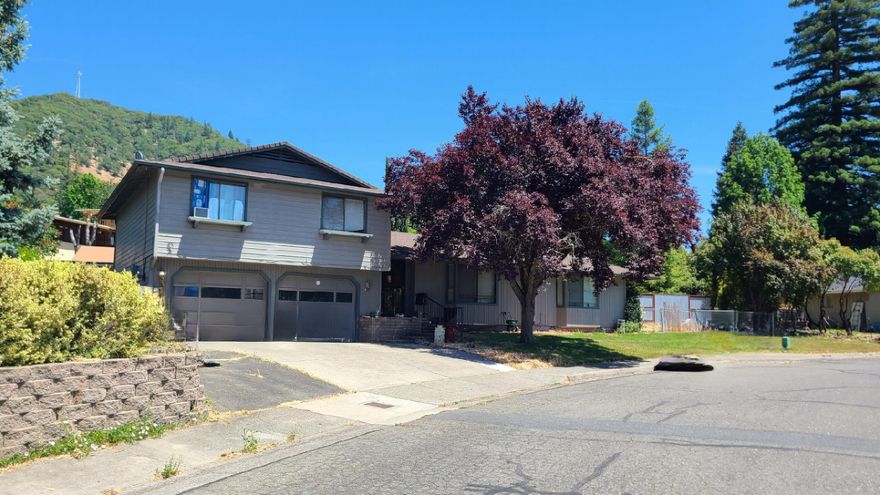 Looking for a flip? The potential is here to create serious equity! This 4 bedroom 3 bath home that sits on the north end of town in a quiet Cul-De-Sac. There are 2 stories of living space with additional stairs going to the garage. This home has great bones but needs some TLC and elbow grease. There is a small bedroom with a connected den which could be a mother in-law quarters, or turn this space into an office or maybe another sleeping area. There are two fireplaces for your cozy winter nights and plenty of windows which bring in bright Summer morning sunshine. The back yard has plenty of room for Children to play or for pets. There is a small shed and Grants Pass Irrigation will keep your yard green and luscious.  This home would make a great family home or for the investor a great rental and of course Flip.
THIS IS AN ALL CASH SALE, IT WILL NOT FINANCE.