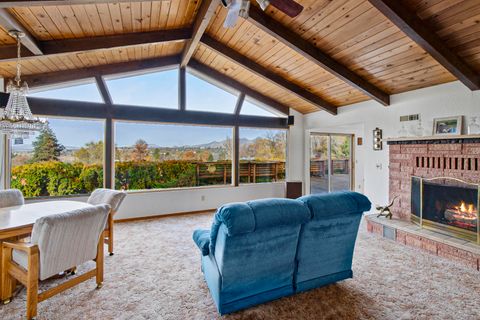 Tiny photo for 6691 NW 17th Street, Terrebonne, OR 97760 (MLS # 220211927)