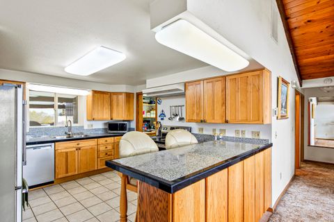 Tiny photo for 6691 NW 17th Street, Terrebonne, OR 97760 (MLS # 220211927)