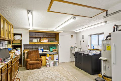 Tiny photo for 6691 NW 17th Street, Terrebonne, OR 97760 (MLS # 220211927)