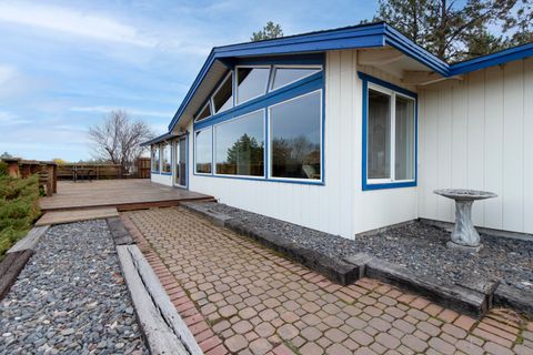 Tiny photo for 6691 NW 17th Street, Terrebonne, OR 97760 (MLS # 220211927)