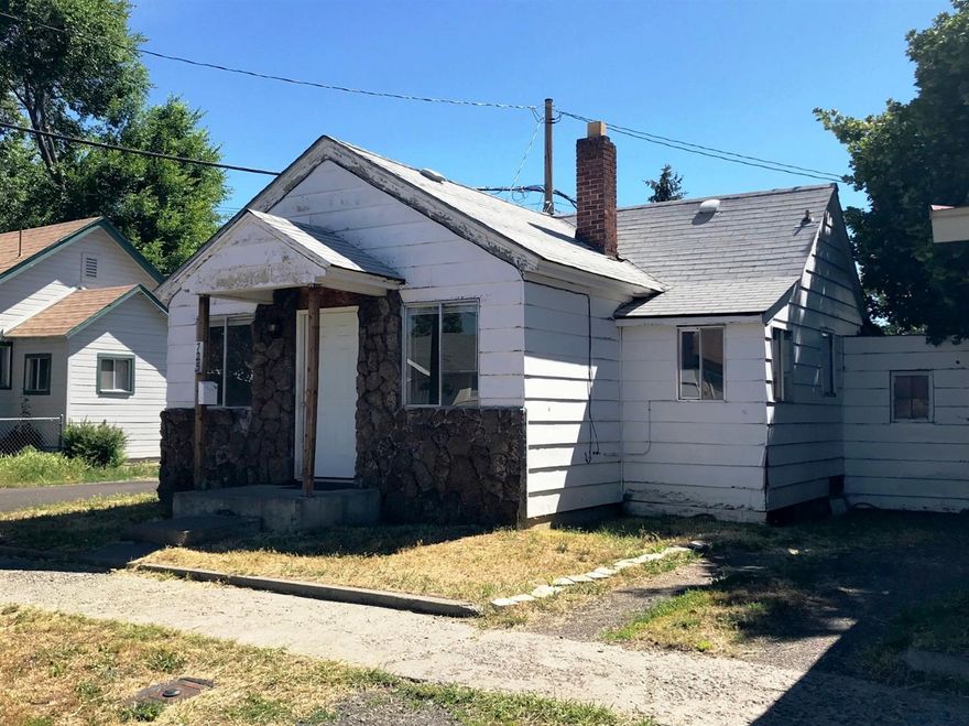 Great investment and rental history property. To be sold as-is