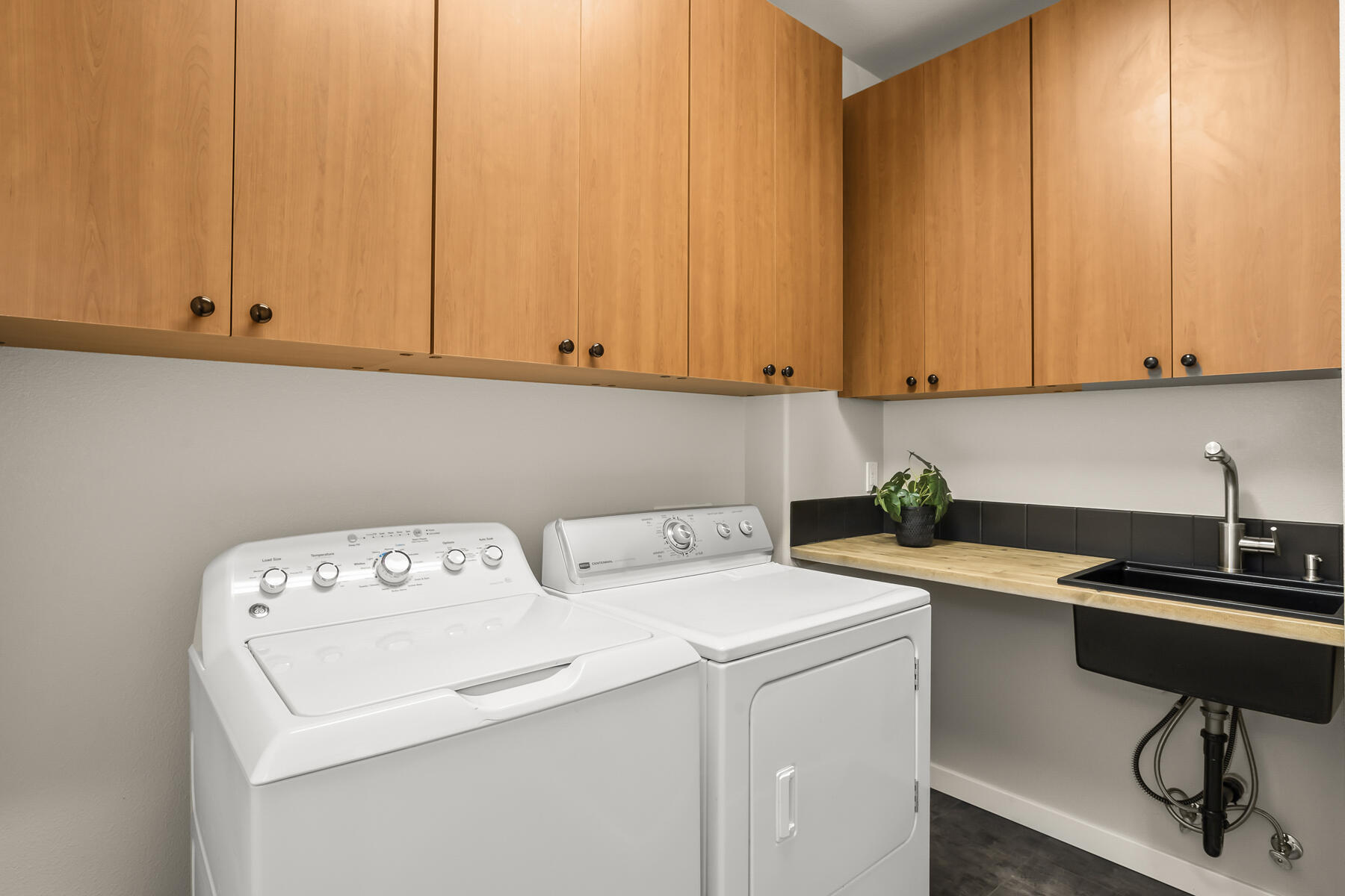 River Canyon Estates - Residential