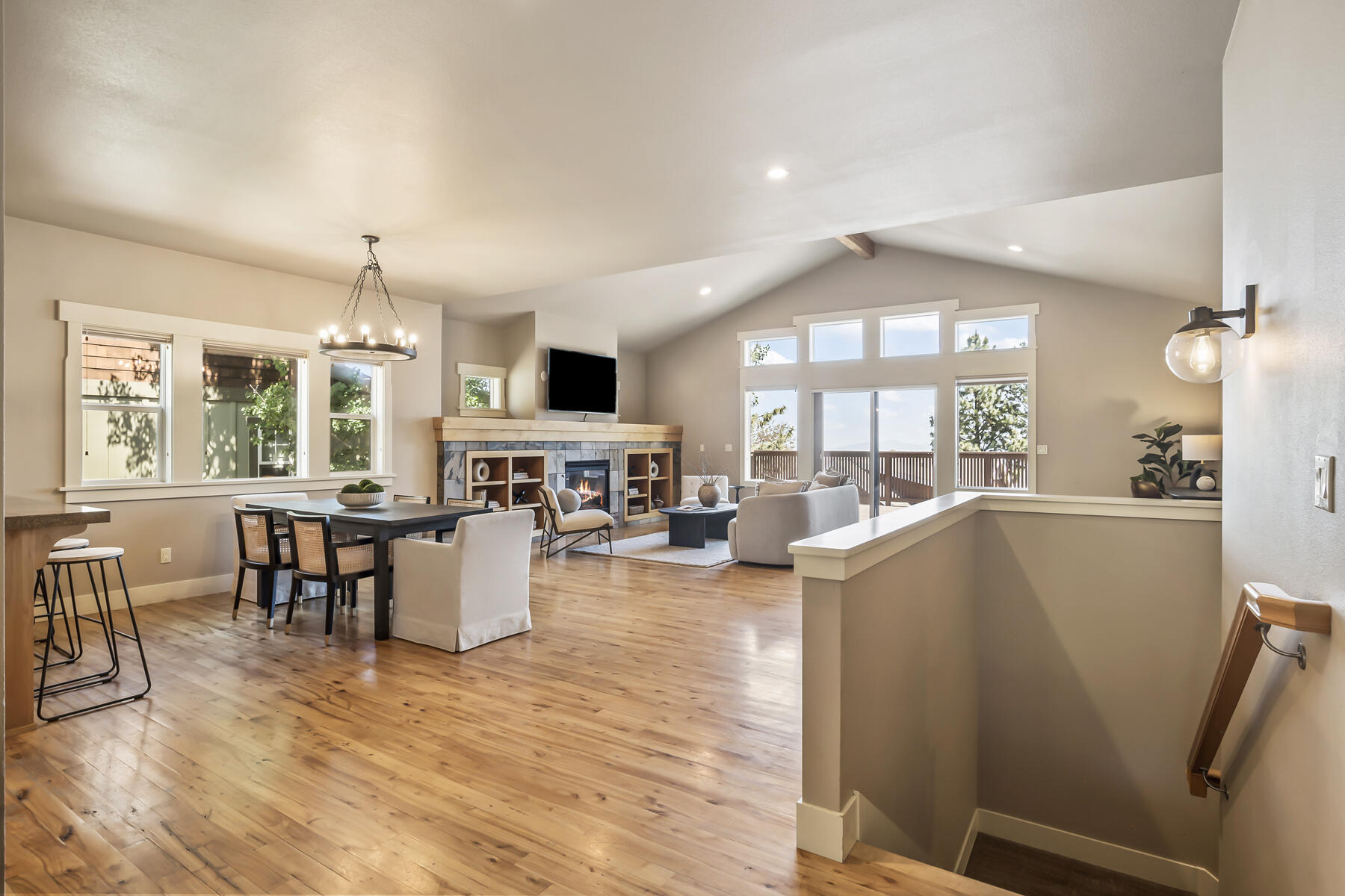 1166 NW Remarkable Drive