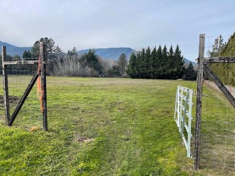 Tiny photo for 427 Lofland Lane, Williams, OR 97544 (MLS # 220214070)