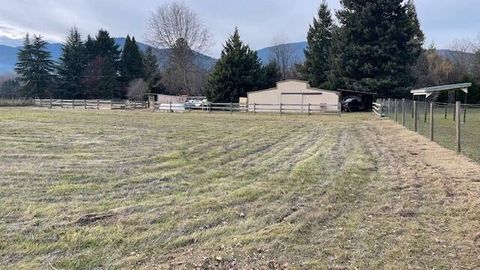 Tiny photo for 427 Lofland Lane, Williams, OR 97544 (MLS # 220214070)