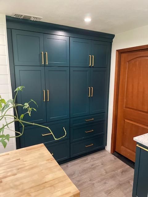 Tiny photo for 427 Lofland Lane, Williams, OR 97544 (MLS # 220214070)