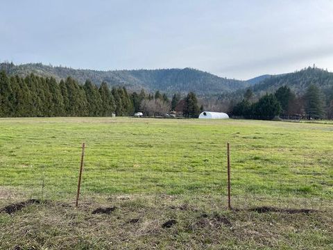 Tiny photo for 427 Lofland Lane, Williams, OR 97544 (MLS # 220214070)