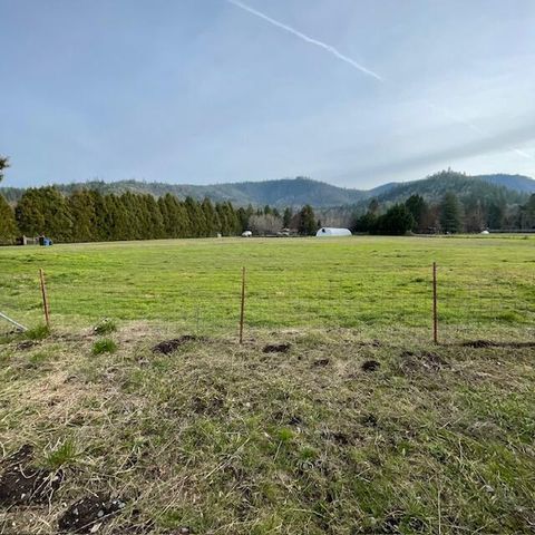 Tiny photo for 427 Lofland Lane, Williams, OR 97544 (MLS # 220214070)