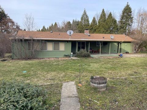 Tiny photo for 427 Lofland Lane, Williams, OR 97544 (MLS # 220214070)