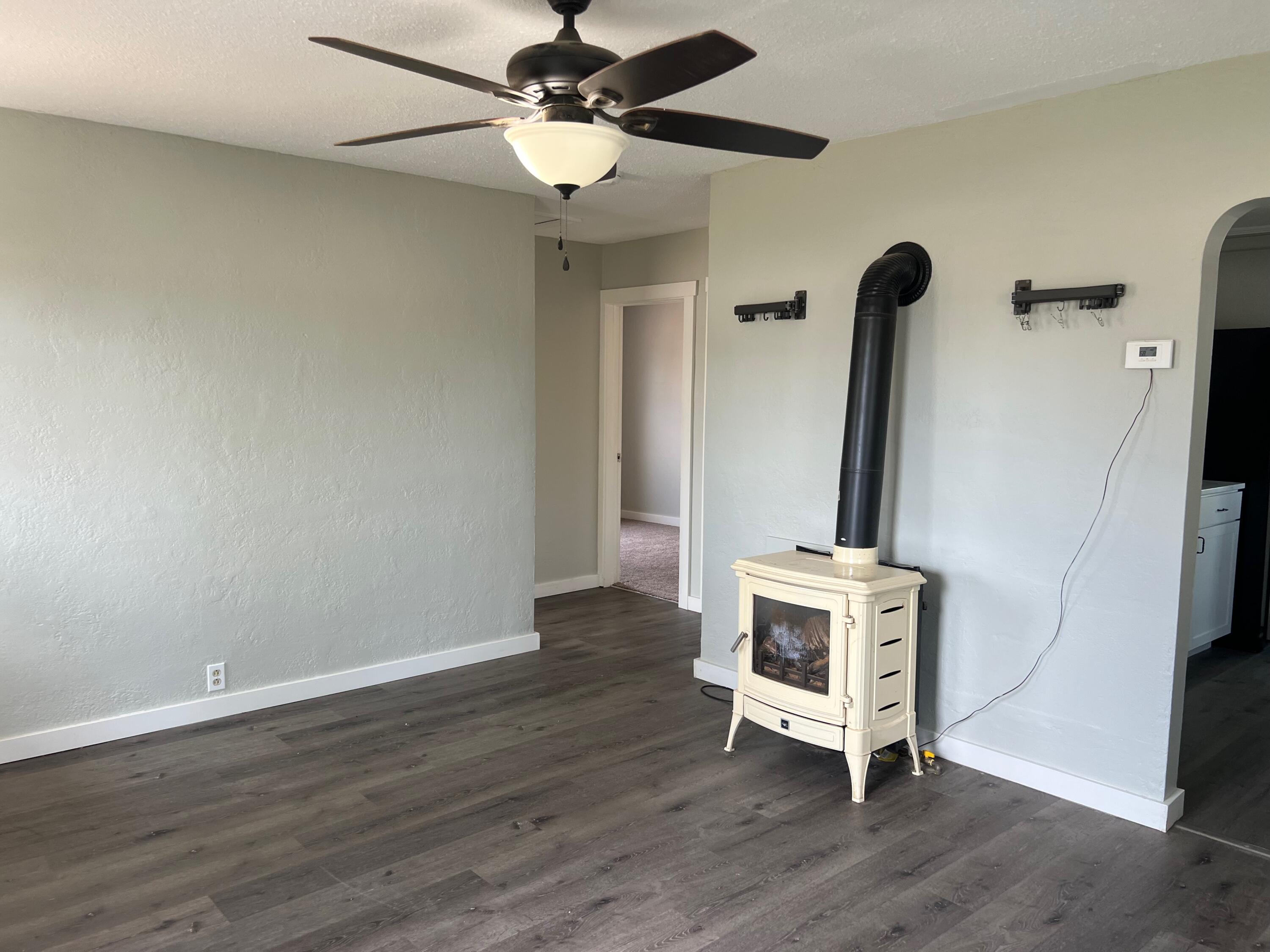 Railroad - Residential