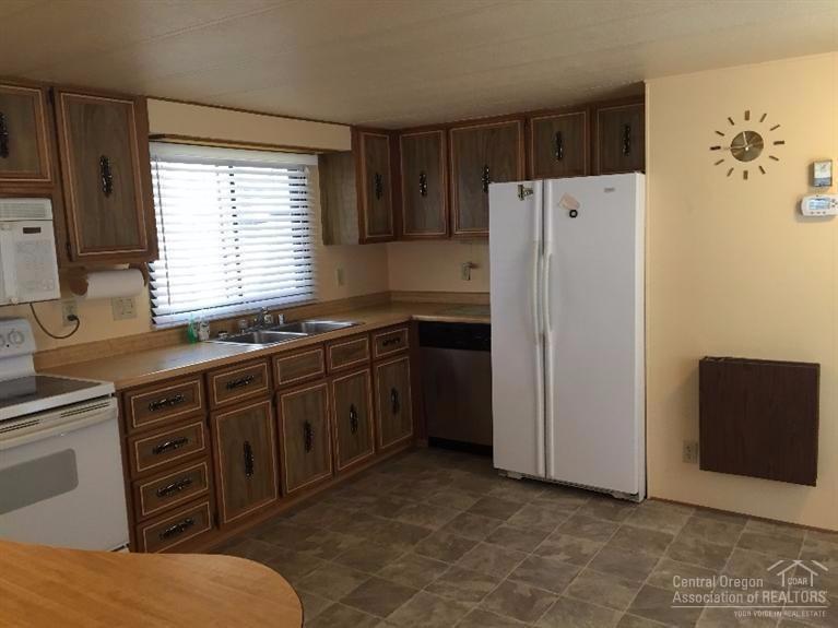 Romaine Village - Residential