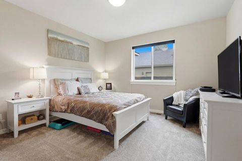 Tiny photo for 16501 Charlotte Day Drive, La Pine, OR 97739 (MLS # 220217257)