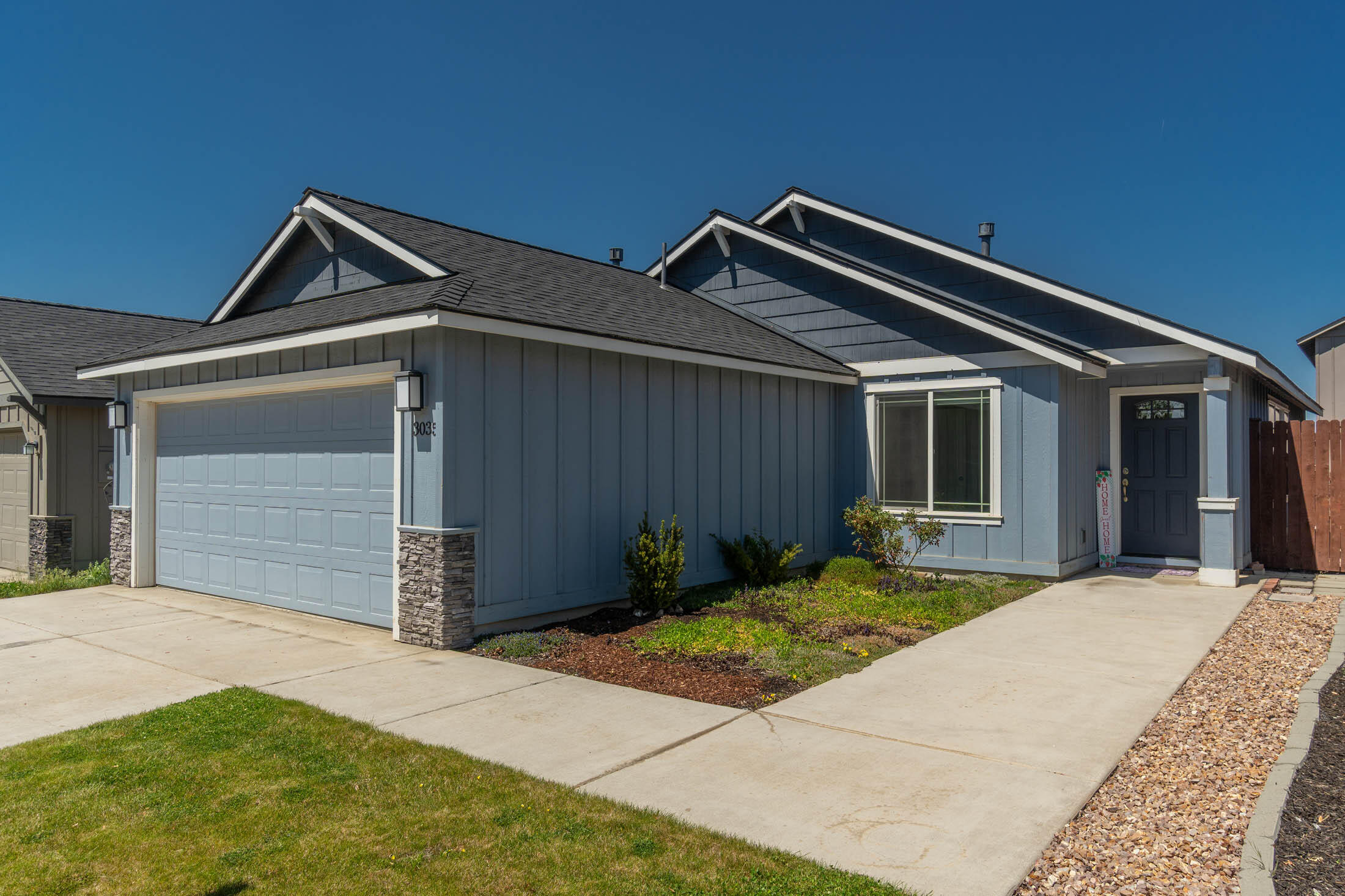 3035 NW Cedar Avenue